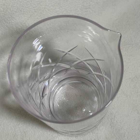 Diamond Cut Mixing Beaker 20-1/2 Oz - Picture 3 of 6